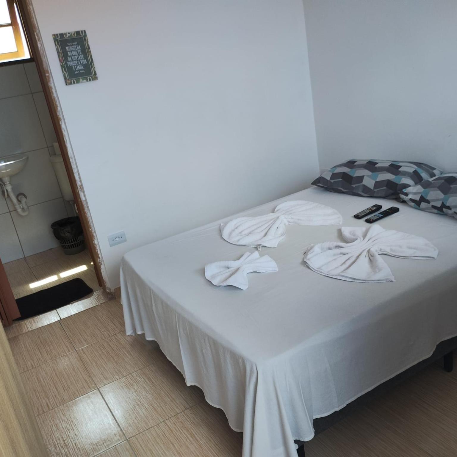 Aguas Quentes Bed & Breakfast Caraguatatuba Exterior photo